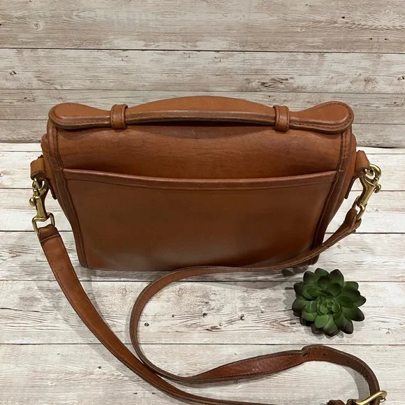 SOLD🎉🎉Vintage Coach bag #9870 - Picture 5 of 12